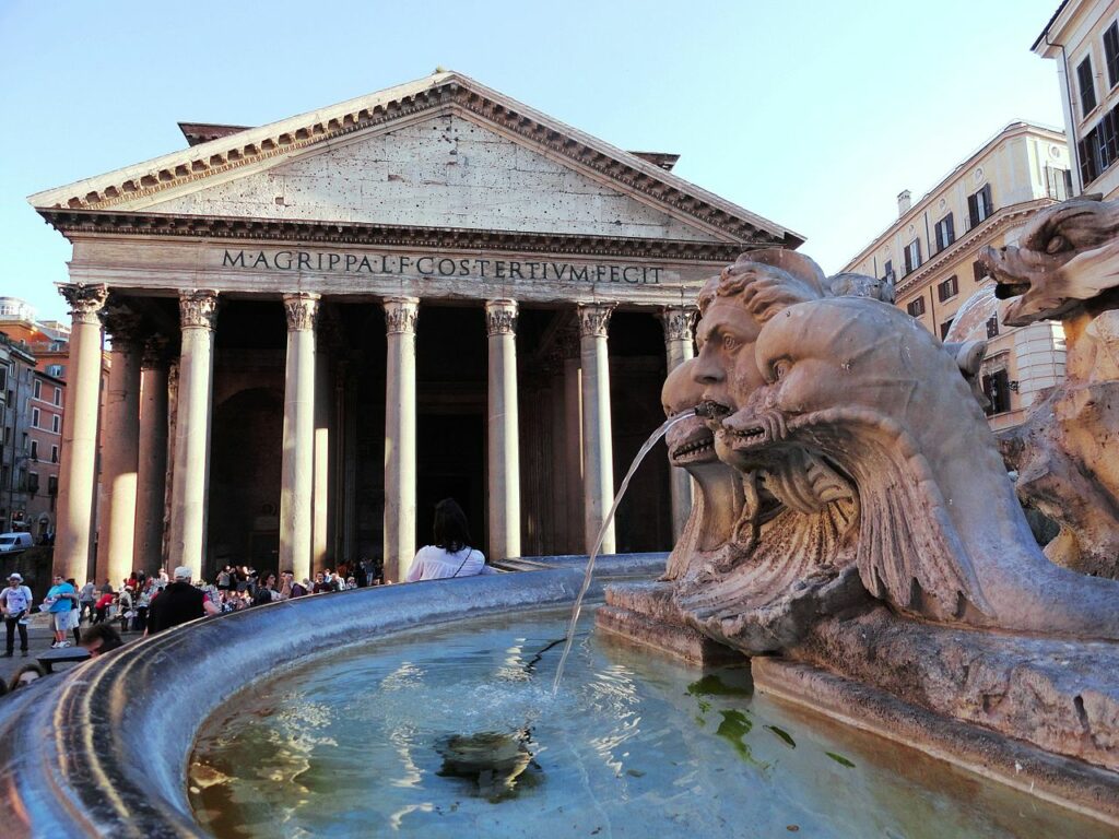 Best Piazzas in Rome - Piazza della Rotunda
