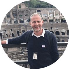 Andrea, tour guide with Real Rome Tours