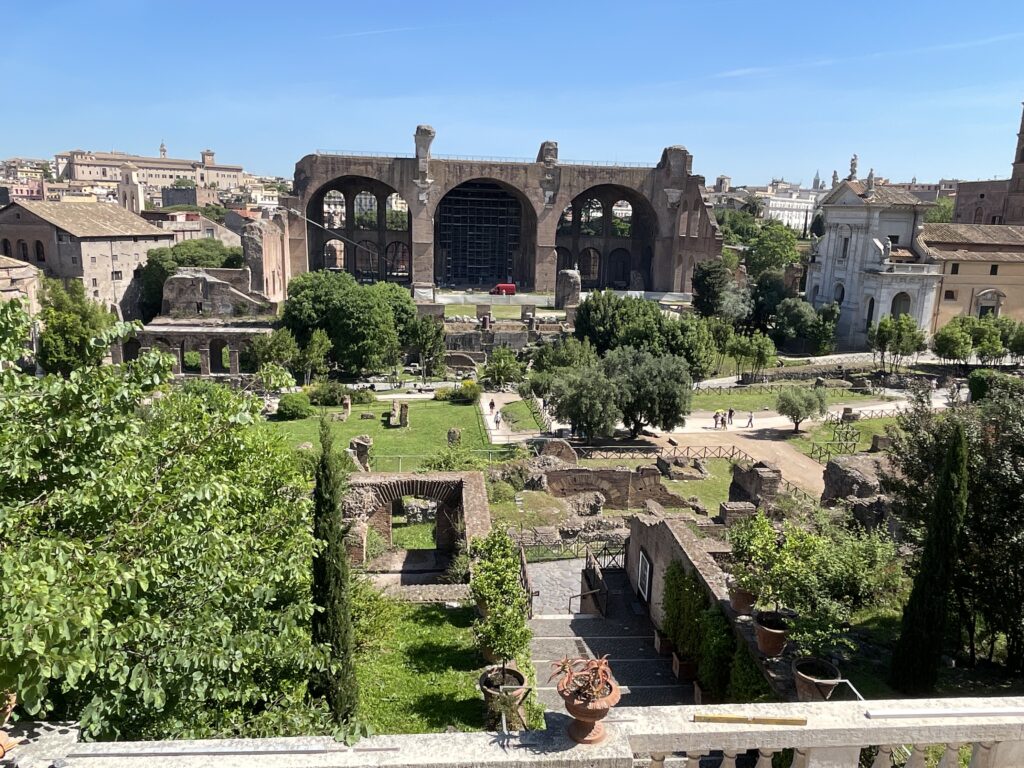 view of forum basilica maxentius