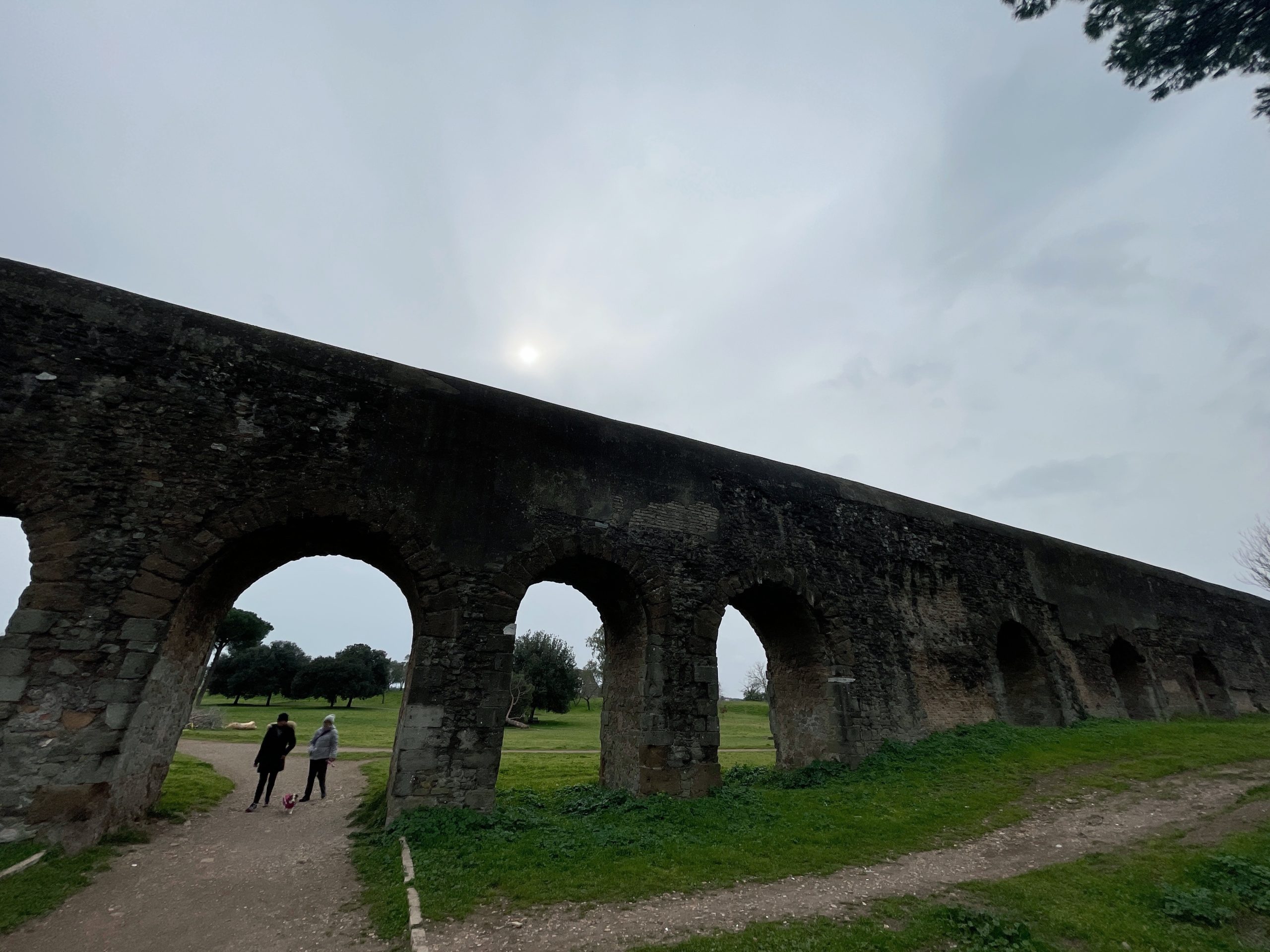 park of aquaducts
